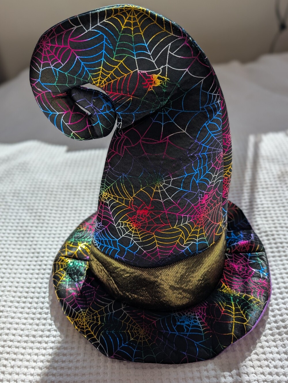 NWOT Spiderweb Pattern Witch Hat - Black Multicolor
